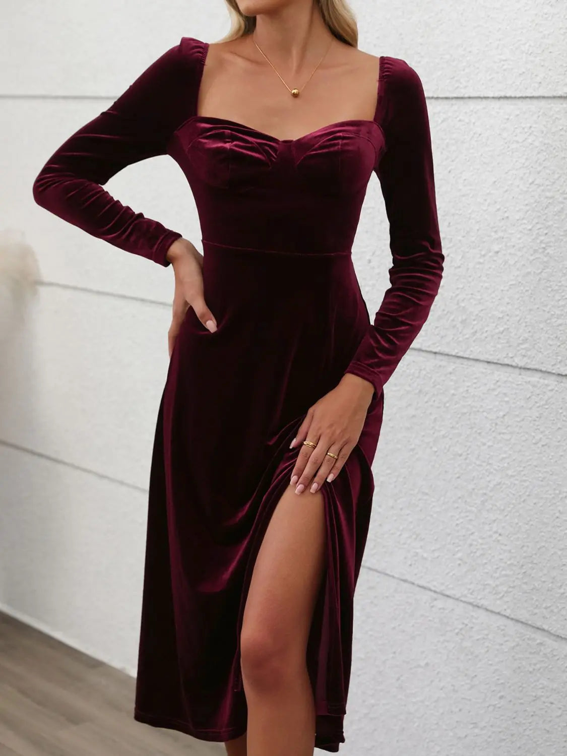 Perfee Sweetheart Neck Long Sleeve Midi Dress Trendsi