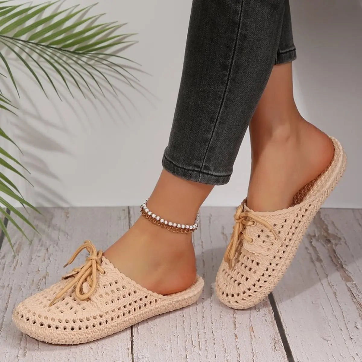 Lace-Up Flat Sandals Trendsi