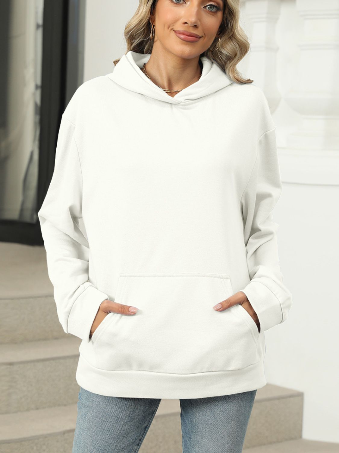 Pocketed Long Sleeve Hoodie